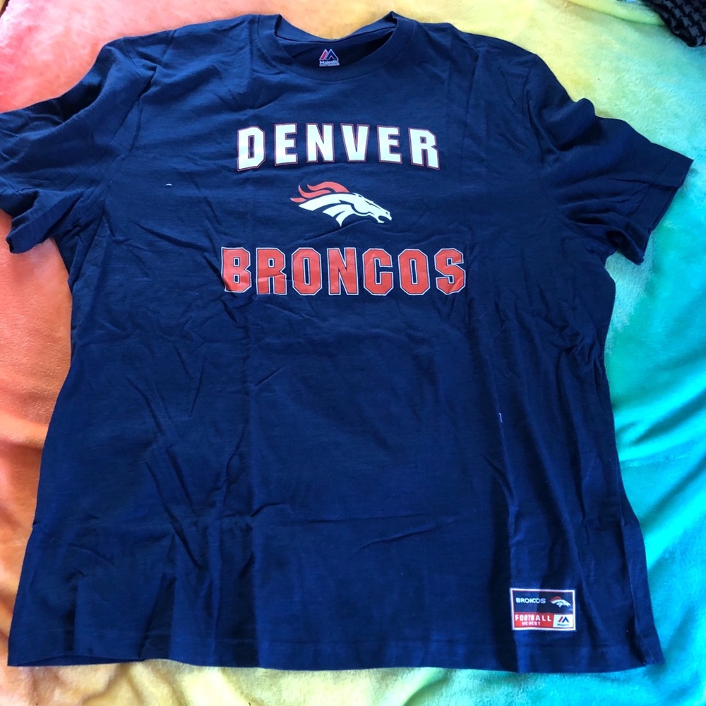 Majestic Denver Broncos shirt